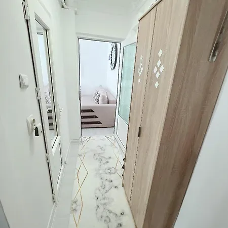 Sat Vacanta アパート コンスタンツァ